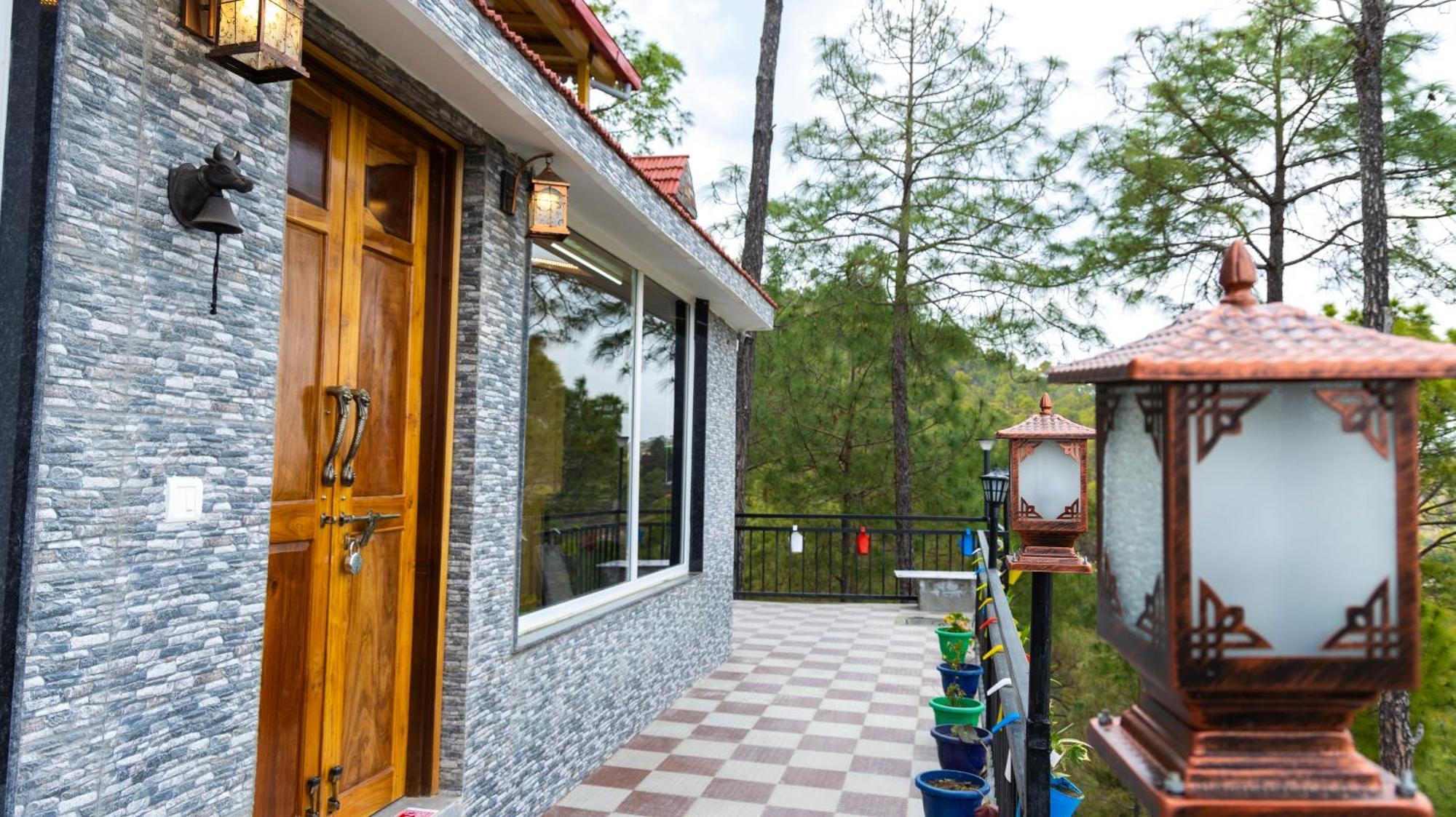 Nandini Cottage, A Premium Boutique Homestay Ranikhet Luaran gambar