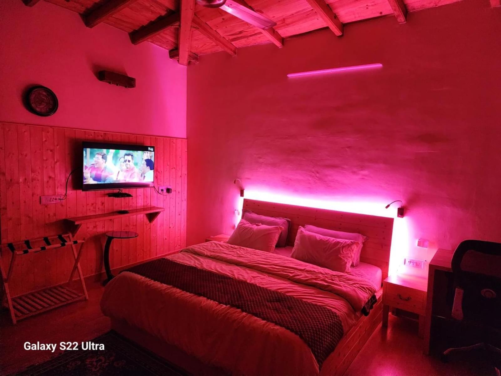 Nandini Cottage, A Premium Boutique Homestay Ranikhet Luaran gambar