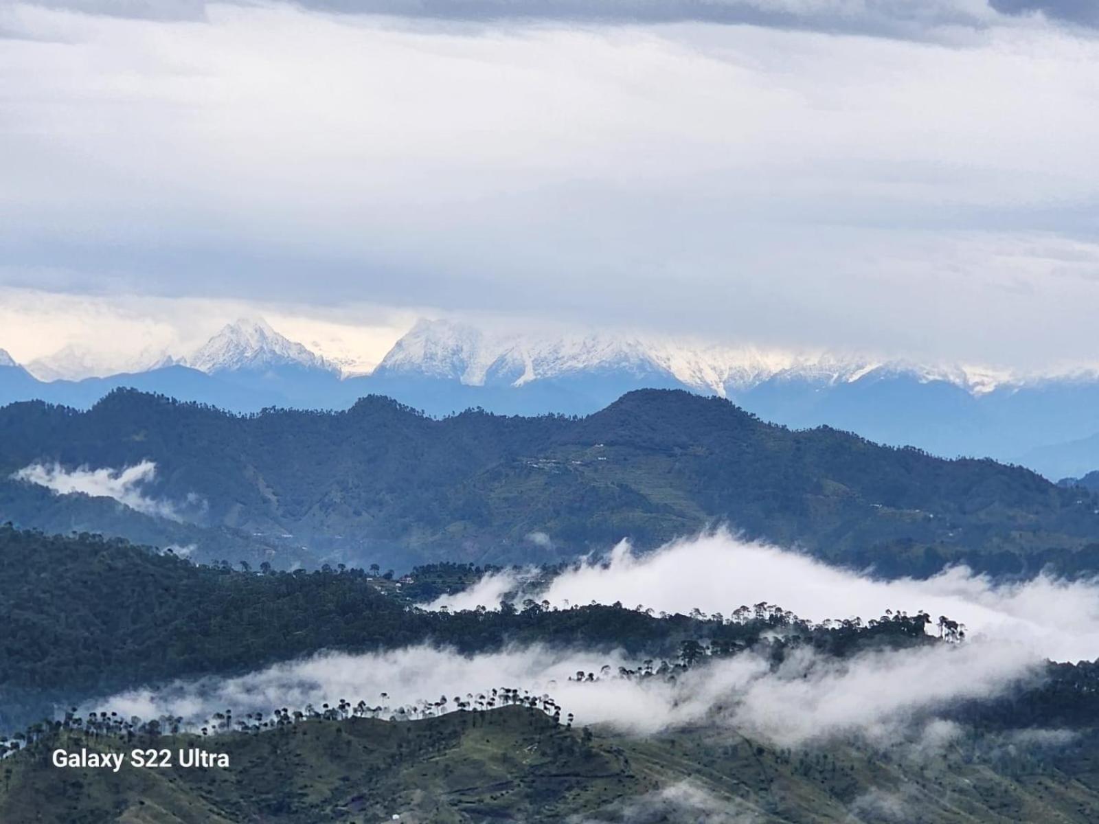 Nandini Cottage, A Premium Boutique Homestay Ranikhet Luaran gambar